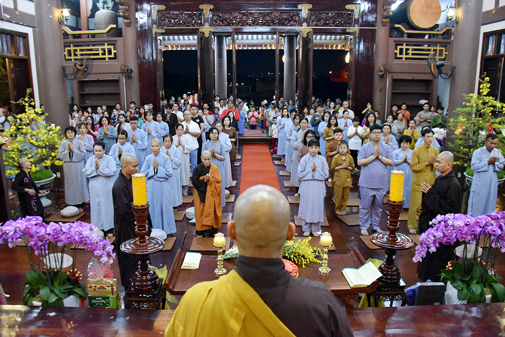 Tu viện Khánh An trang nghiêm tổ chức Lễ giao thừa đón mừng năm Canh Tý