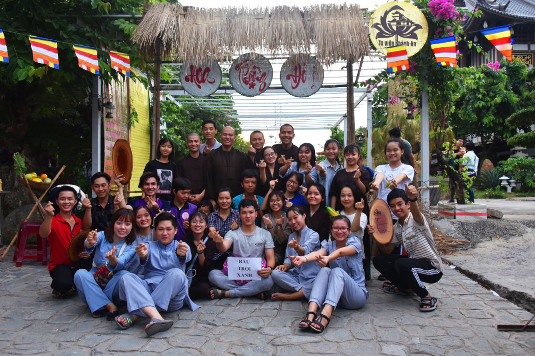 4DD3C6F4 D967 41CD 8016 ECDE7F942467