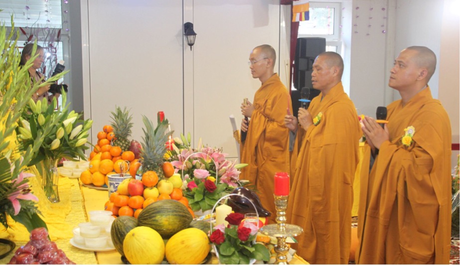 29143733 B8BD 4D38 BE10 BE651ABE895D