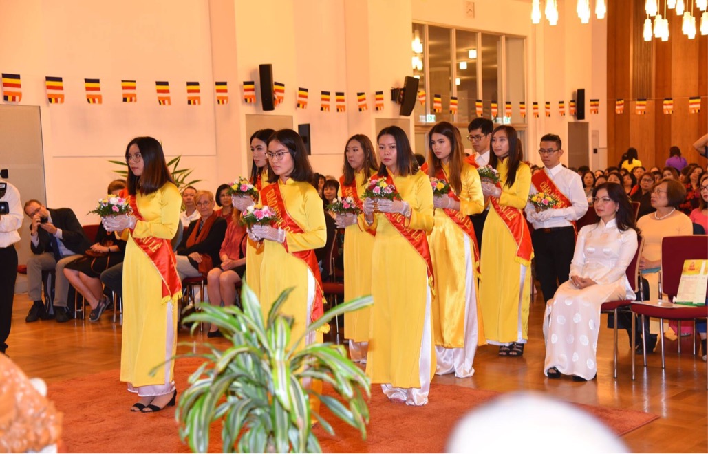 131F01D0 A4F2 4899 A83B 995C6F32D7B1