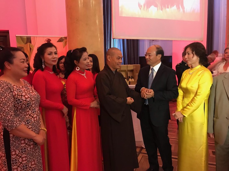 294C94D6 18D1 45B2 912B E5B12316BCE4