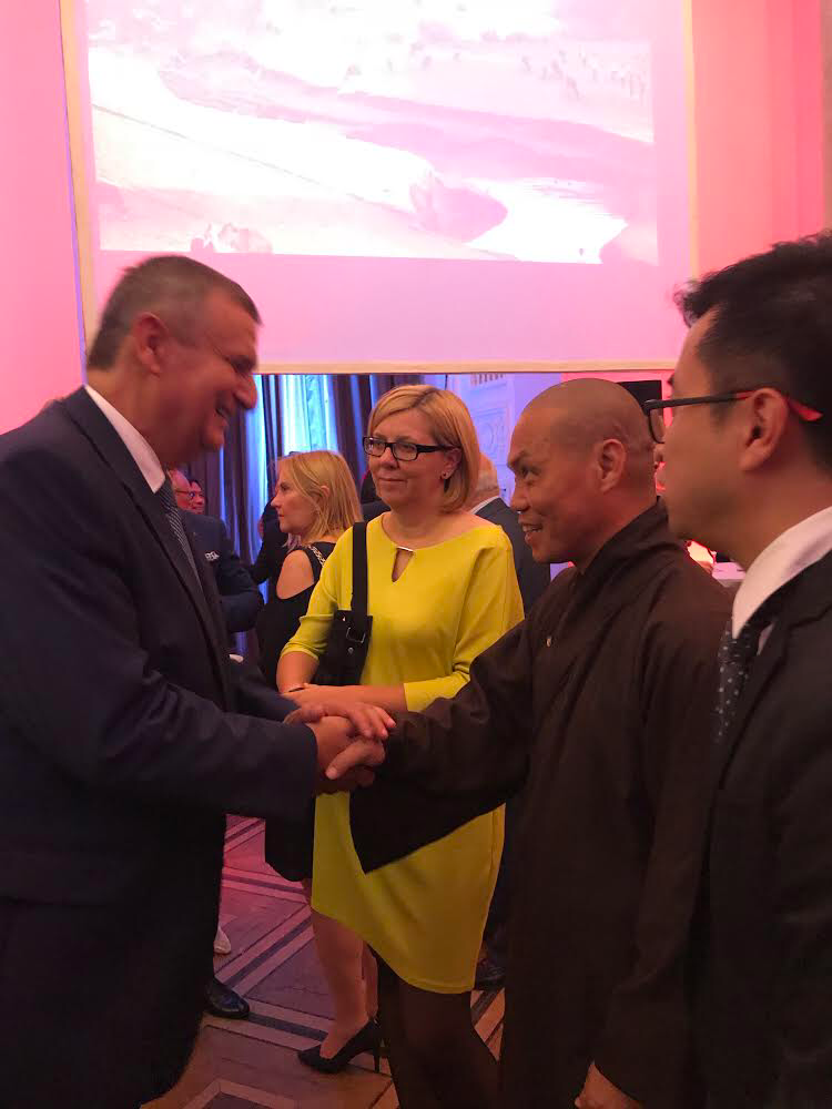 85C4713D 346A 4478 8DC1 94CF763C009F