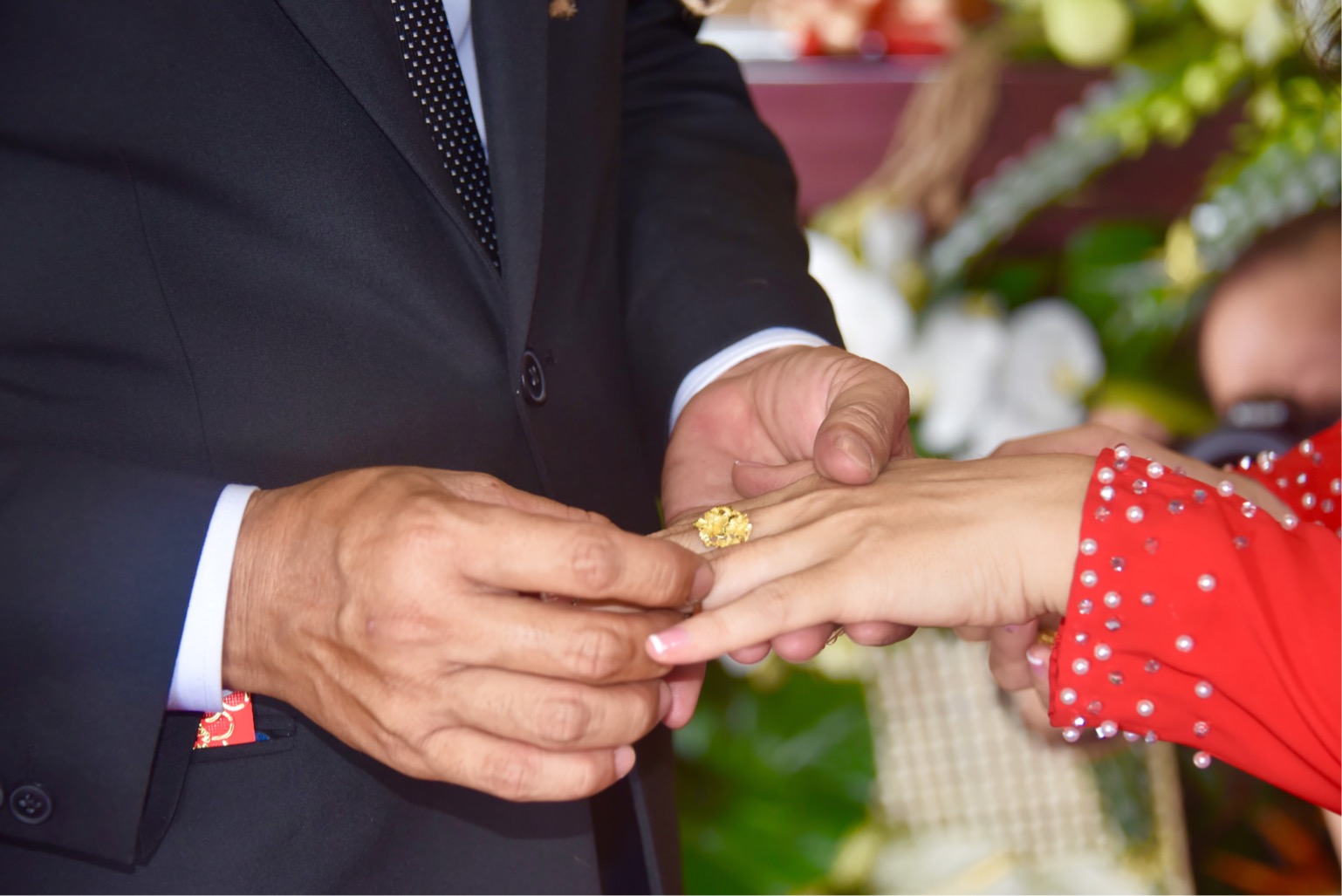 AC400C8B F857 4136 8040 E1D19EF0FF62