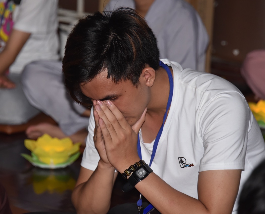 43F040A3 A8DF 476B 9F1C F5E598A2AA85