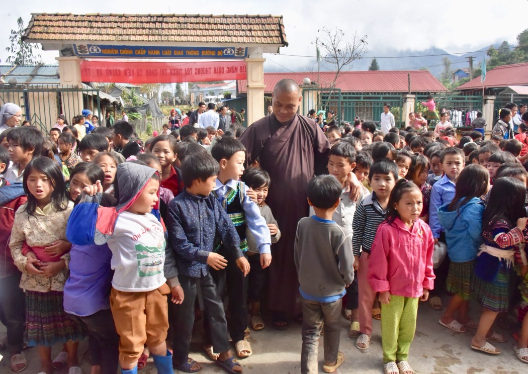 9B89724F EA39 41F1 8555 B6AB65ED86F8