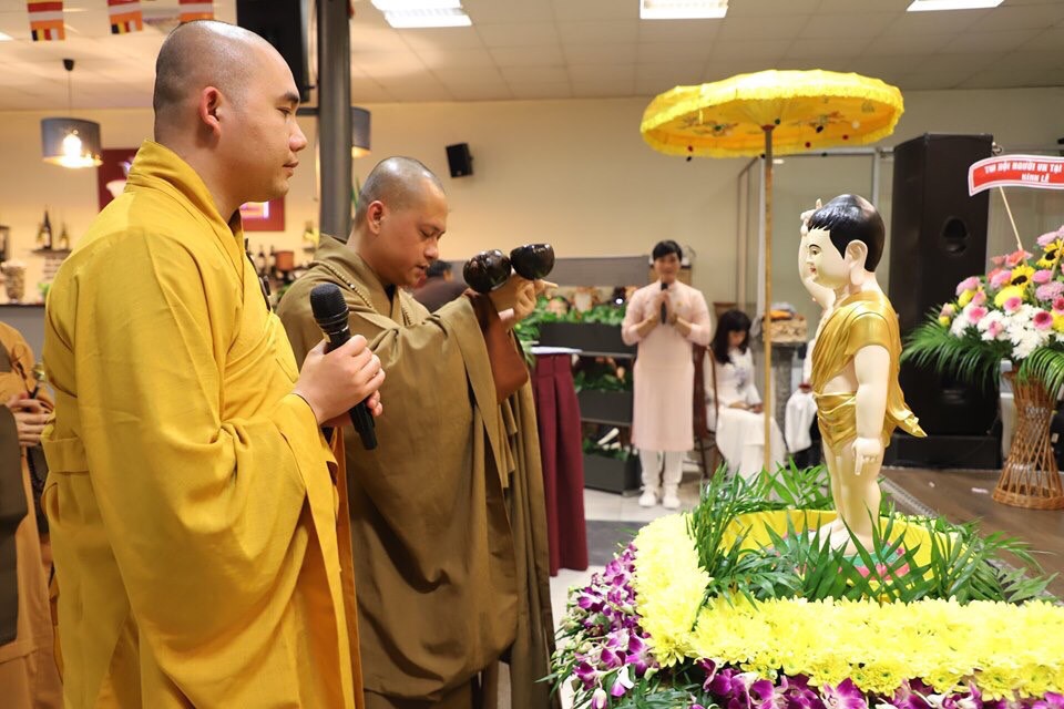 06A6FC0E 5BE0 4C36 B57F 92CF2426F734