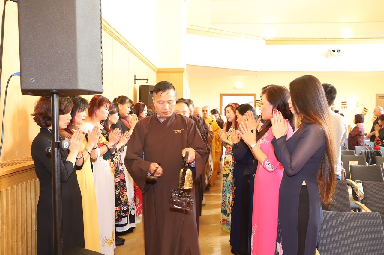 2E09E466 2D77 4153 8CAB 5215F4795EF9