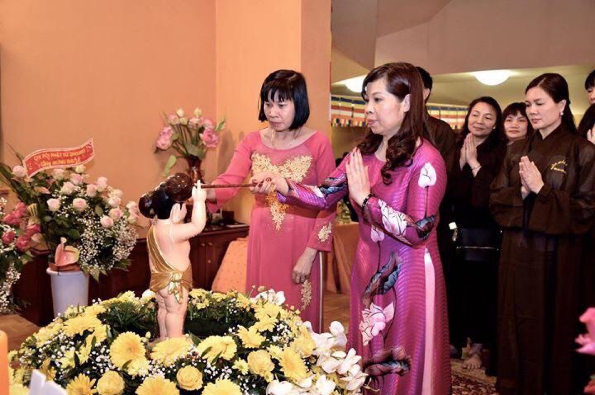 C4363645 BC8D 4F64 90AB F4BEF5990483