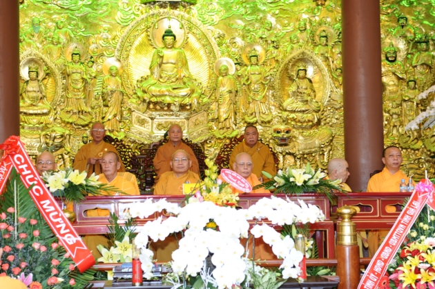 Ban chứng minh lễ Khai mạc