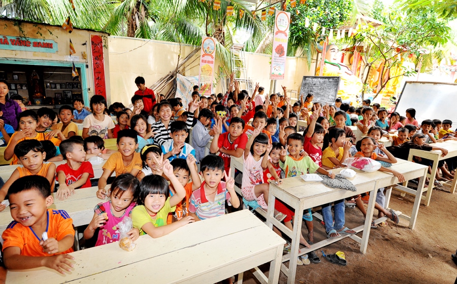 Thiếu nhi chùa Phước Thiên - Prey Veng
