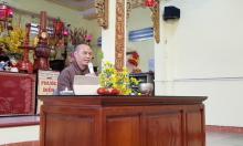 Thượng tọa Thích Trí Chơn giảng dạy tại khoá đào tạo Cao cấp Giảng sư