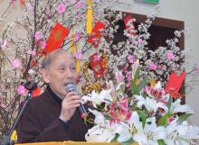 Nhân đọc "Giao chuyển" 