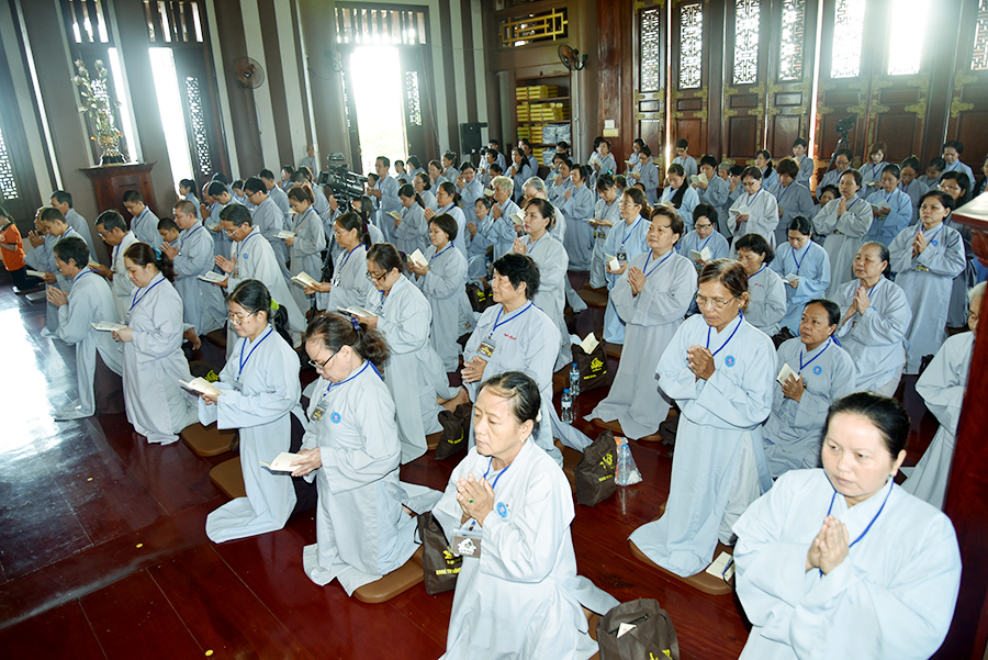 Khoá tu Sống Tỉnh Thức lần 4: CHÁNH NIỆM TRONG CÔNG VIỆC VÀ DƯỠNG THÂN